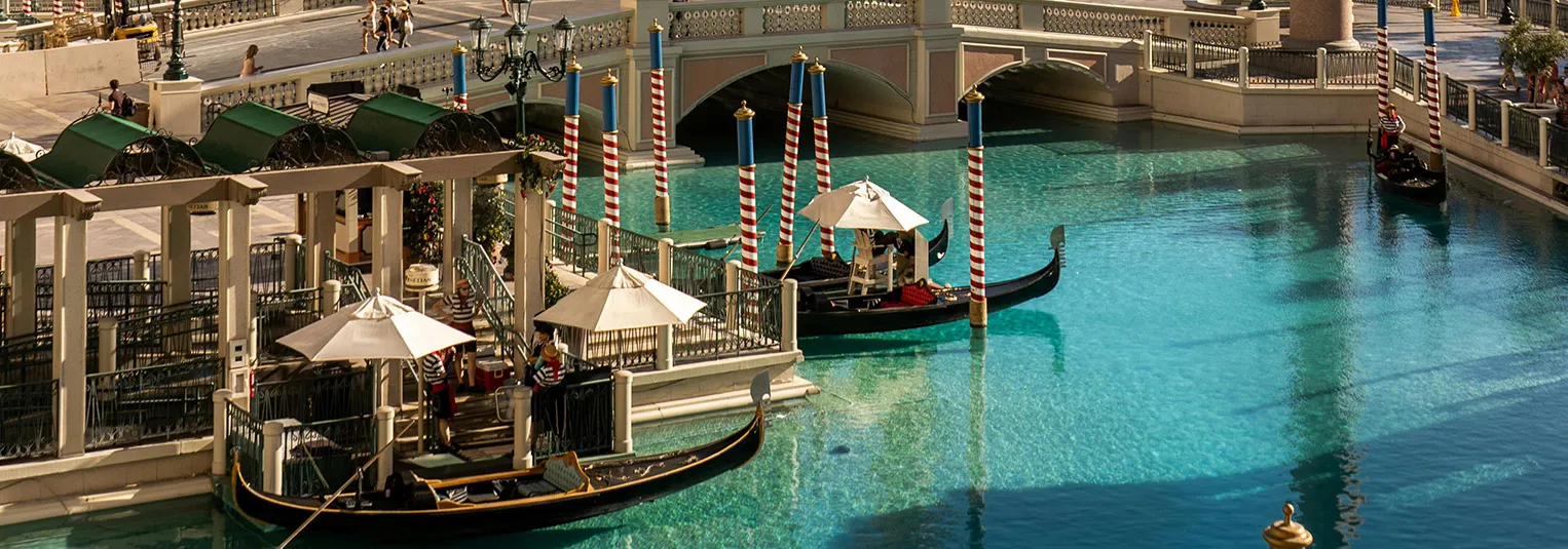 banner-top-hotels-with-casinos-in-las-vegas-1